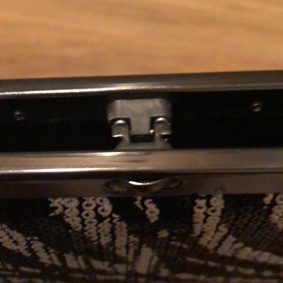 Sequin zebra print clutch - Picture 5 of 5